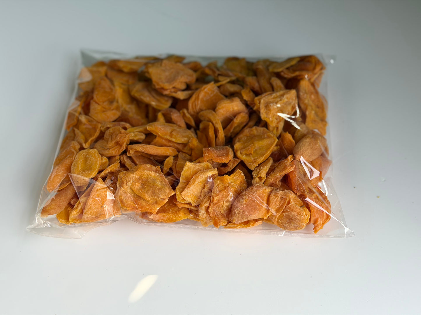 Keshtah (dried apricot seedless)