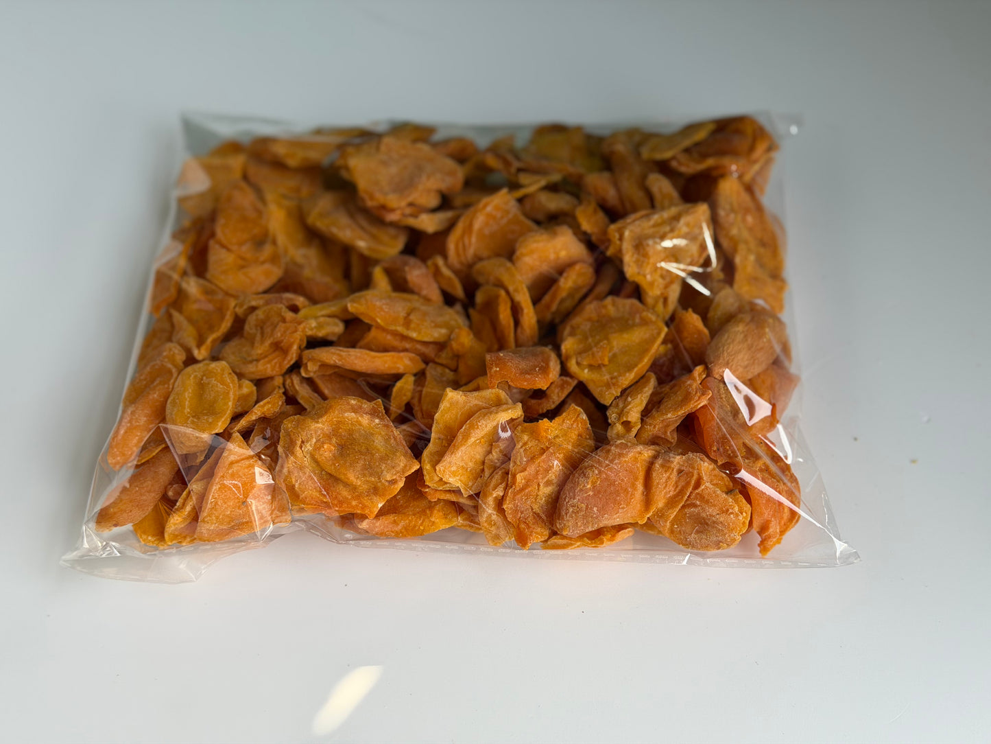 Keshtah (dried apricot seedless)