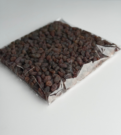 Afghan red raisins